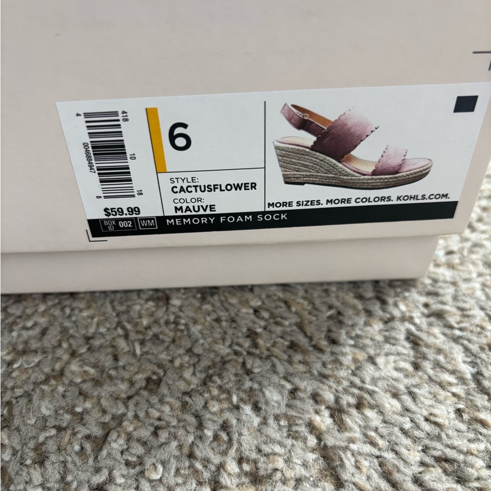 LC Lauren Conrad Pink Wedge Sandals